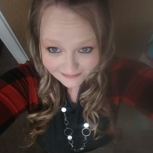 Meet your Posher, Savannah